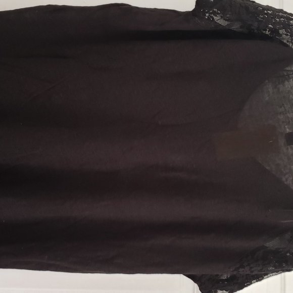 NEW H&M Raglan Sleeve top with Lace Sleeve - M - Picture 5 of 8